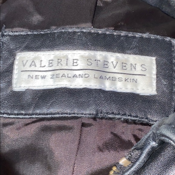 Valerie Stevens Leather Jacket - Picture 2 of 2